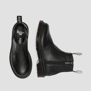 DR MARTENS BOOTS 2976 W/ZIP AUNT SALLY